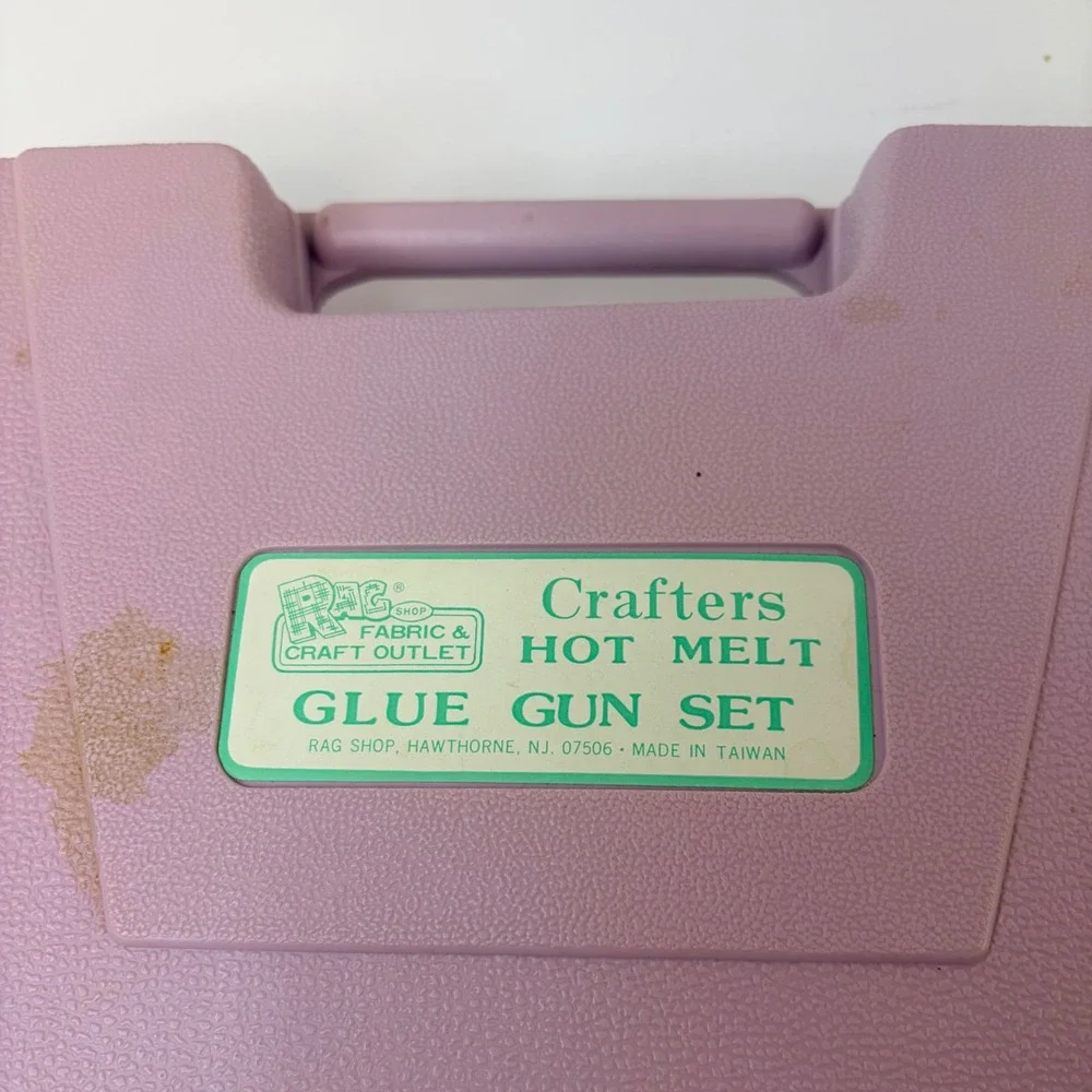 Rag Shop Crafters Hot Melt Glue Gun Set Pink Vintage JY-2002 40W with Case Works